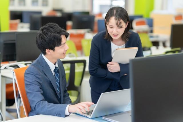 入出庫関連事務／将来の管理職候補（広島地場/食品物流グループ企業）