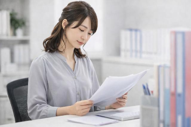 採用事務／人事（事業拡大中の給食委託企業）